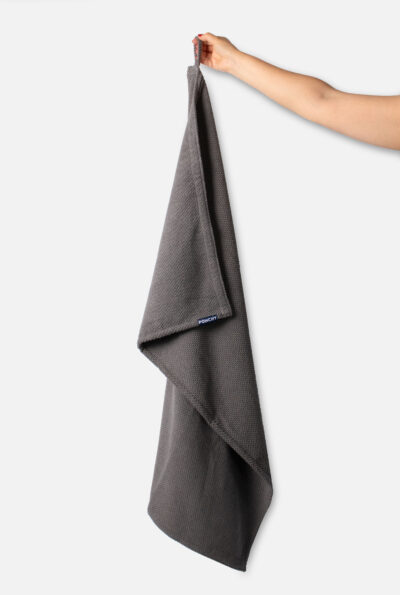 Cinza escuro handdoek
